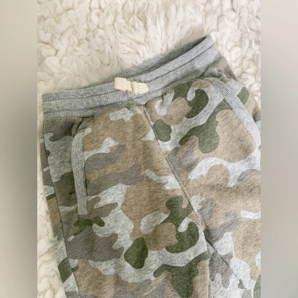 Baby Boys Old Navy Green Gray Camo Army Drawstring Jogger Sweatpants 18-24 M